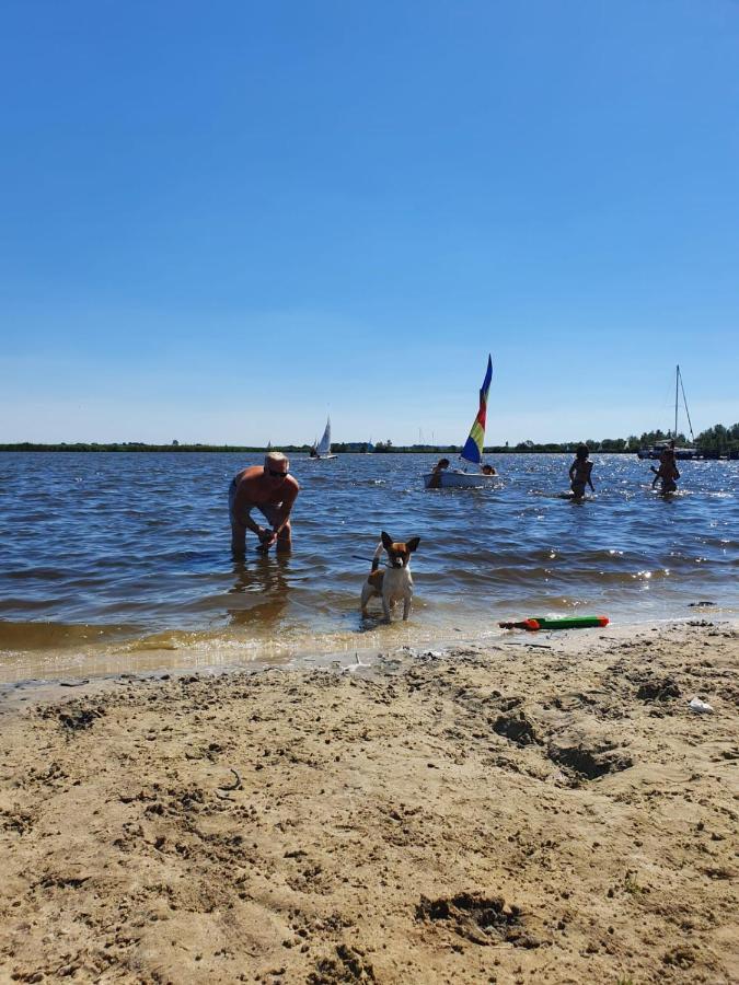 Stacaravan Op 5 Sterren Vakantiepark De Kuilart Friesland Aan Het Meer Met Zwembad 5P 237 Koudum Eksteriør billede