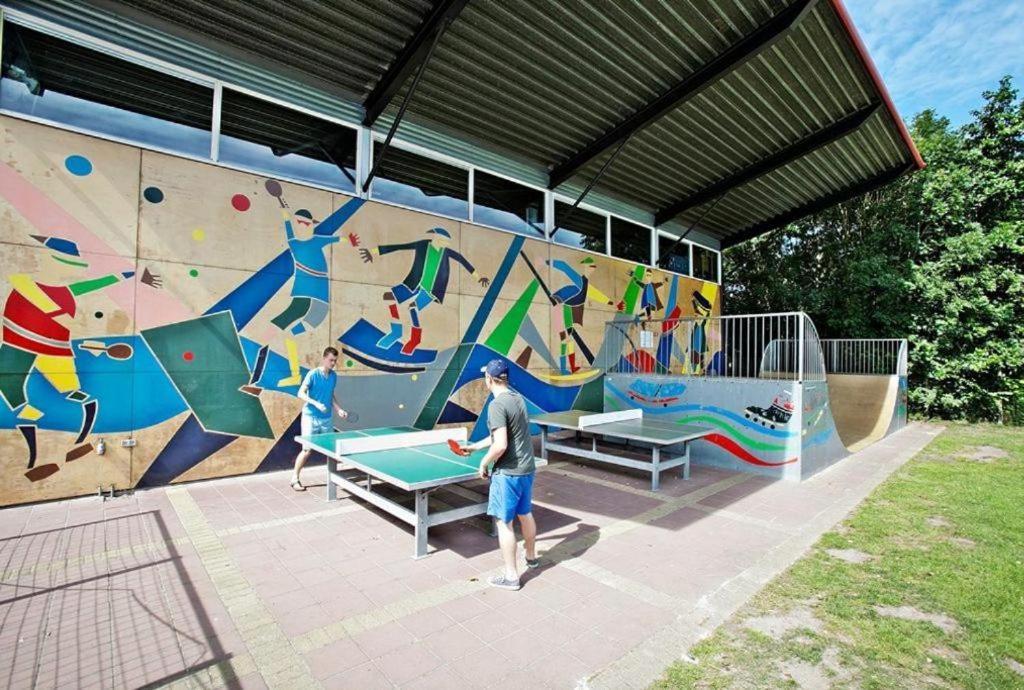 Stacaravan Op 5 Sterren Vakantiepark De Kuilart Friesland Aan Het Meer Met Zwembad 5P 237 Koudum Eksteriør billede